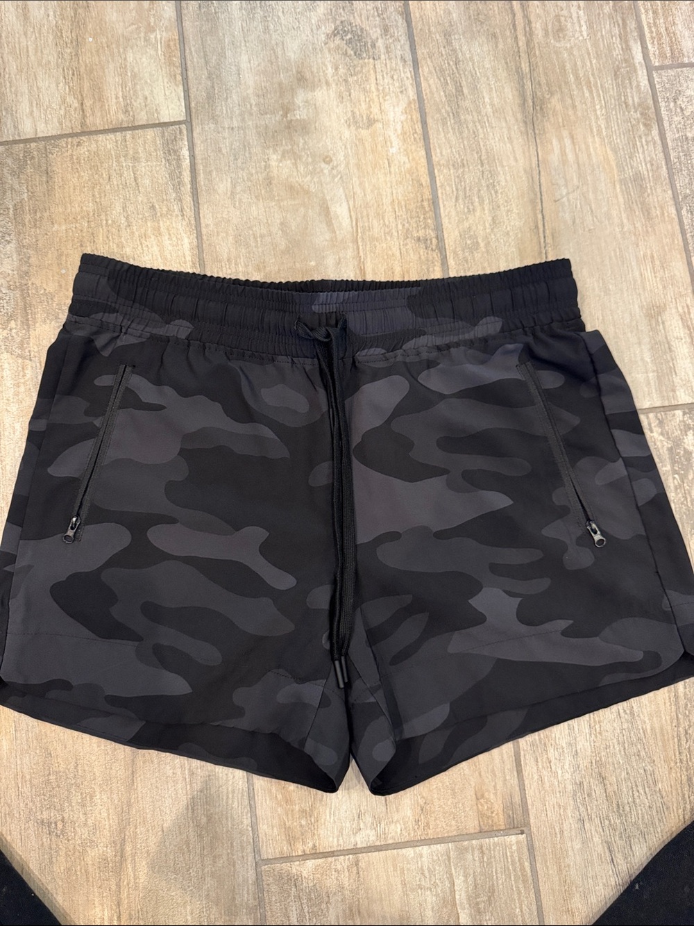 Ebb & Flow Womens  Black Camo Athletic Shorts Lounge Casual